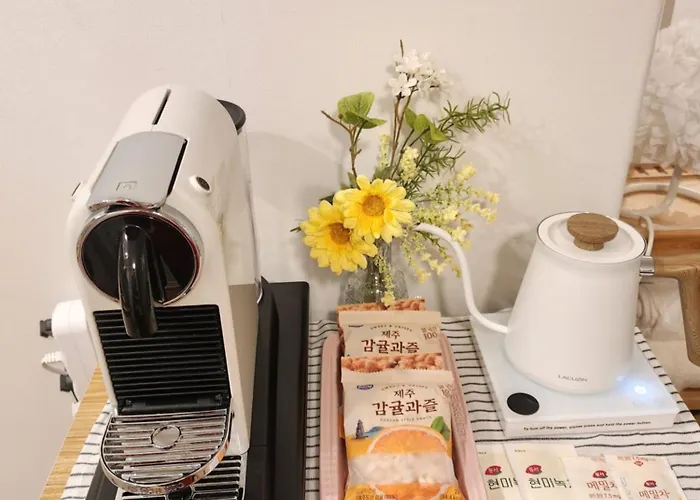 경복궁1정거장 광화문 서울역 명동 지하철 도보5분 강북삼성병원 아파트 서울특별시