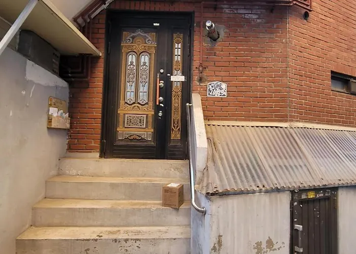 아파트 경복궁1정거장 광화문 서울역 명동 지하철 도보5분 강북삼성병원 서울특별시